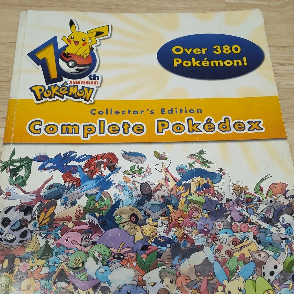 Pokemon Complete Pokedex 10th Year Anniversary Collectors Edition 2006